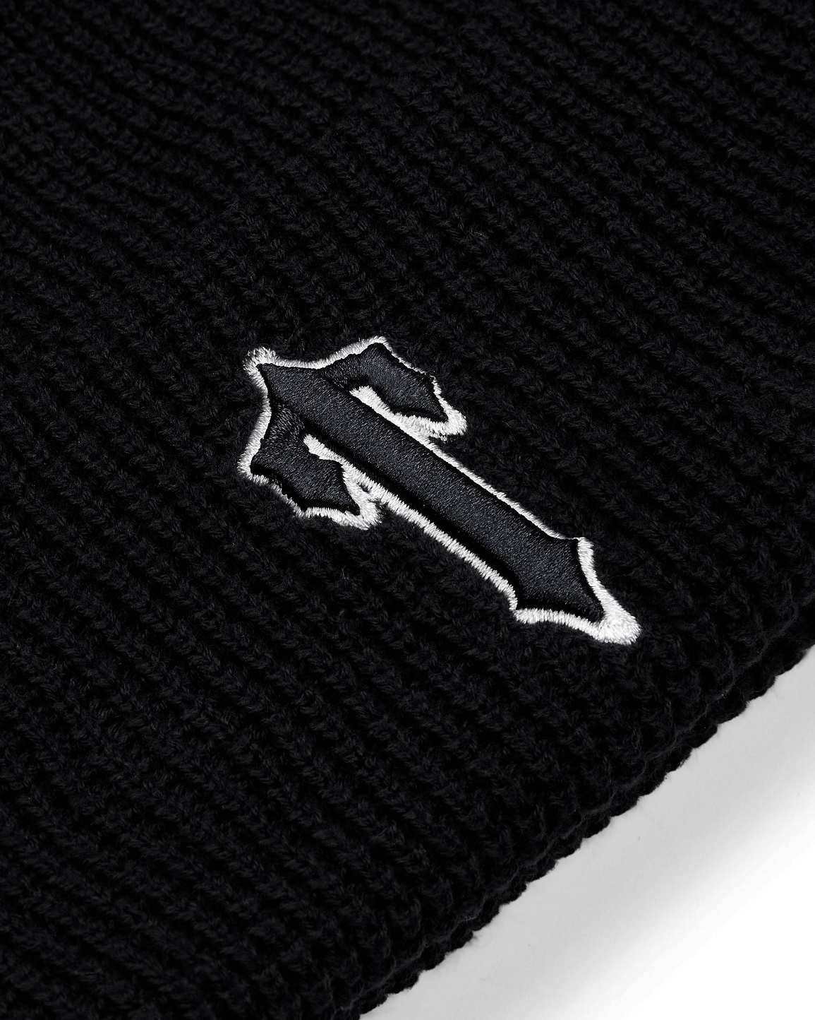 Trapstar Foundation Beanie Black | TS-65174